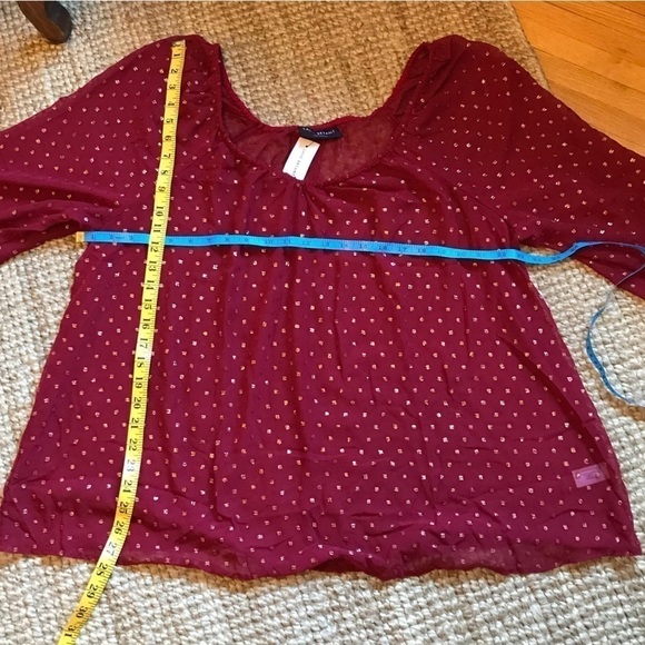 Lane Bryant wine coloured sheer blouse with gold flecks.  New with tags. - Picture 7 of 9
